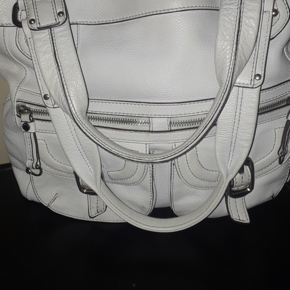 Tignanello Tote - Picture 3 of 7